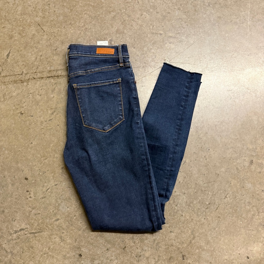 Abercrombie & Fitch Super Skinny Ultra High Rise Jeans Dark Wash Distressed 27